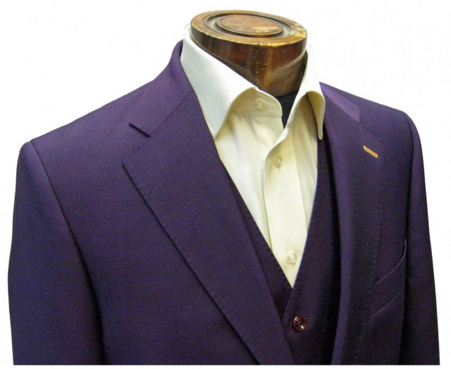 Purple suit made to measure from Aidan Sweeney of Brecon