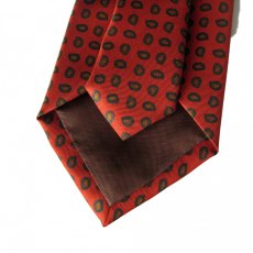 Silk tie: small red Paisley pattern